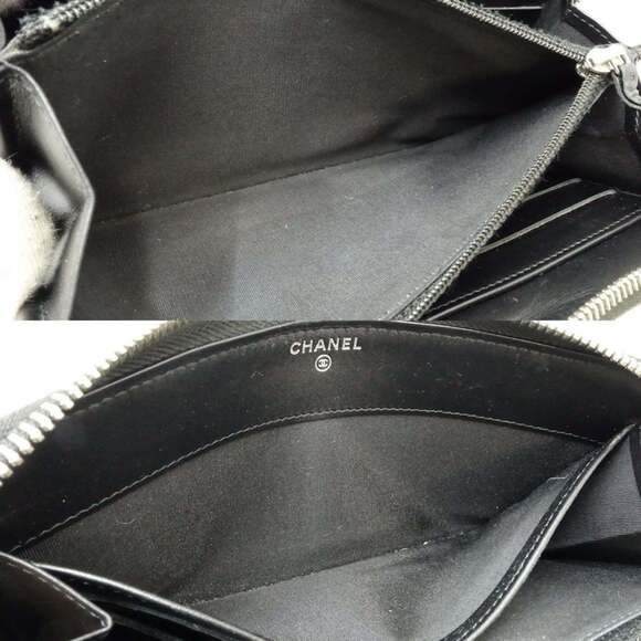 CHANEL Black Leather Wallet